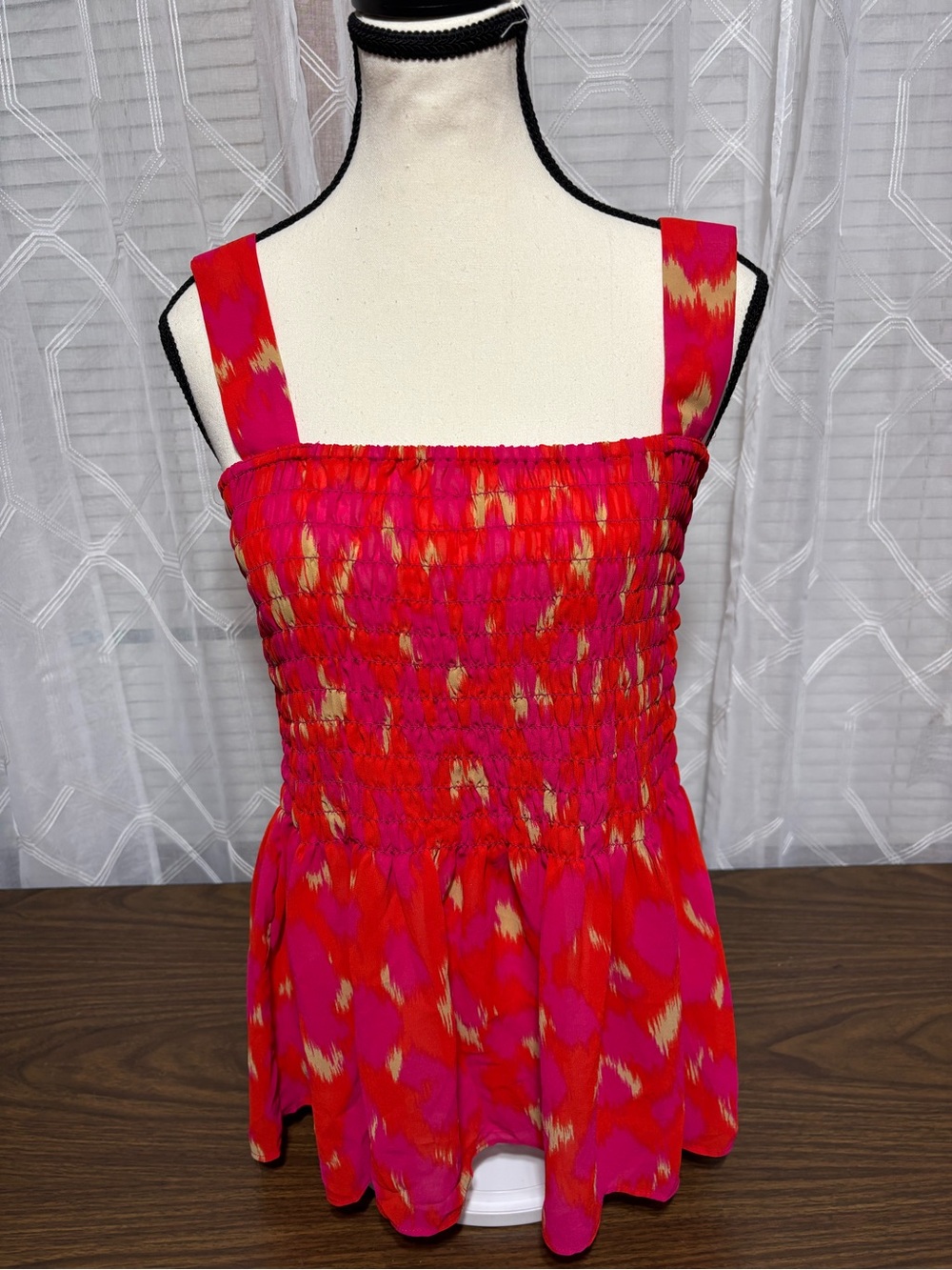 Rose & Olive Med Bright Pink & Red Smocked Tank Top 17 p2p 25 L